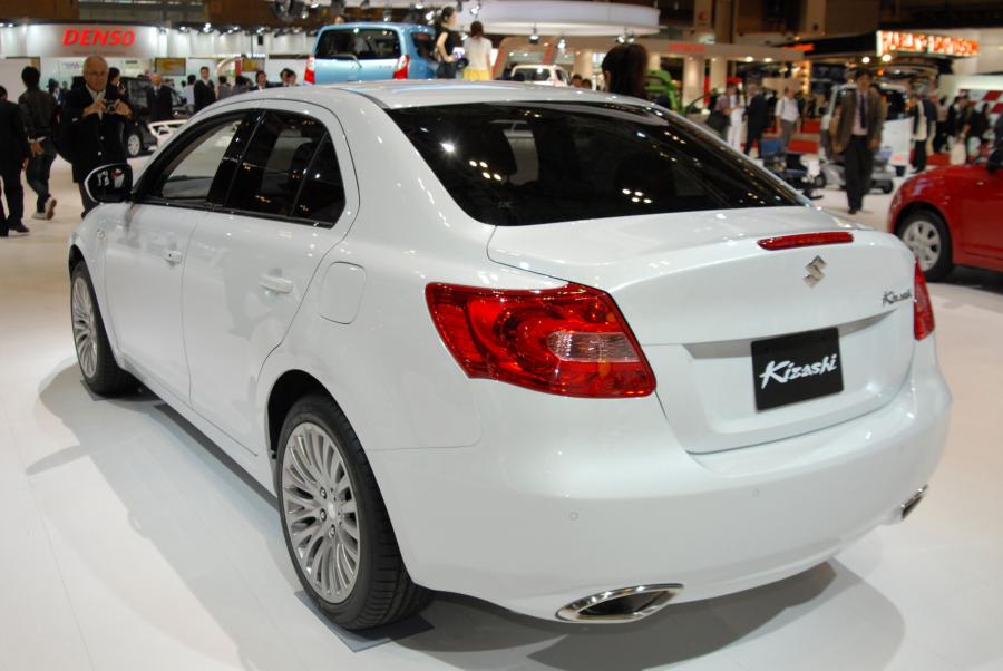  Suzuki Kizashi 2010 года  (фото 100 из 136)
